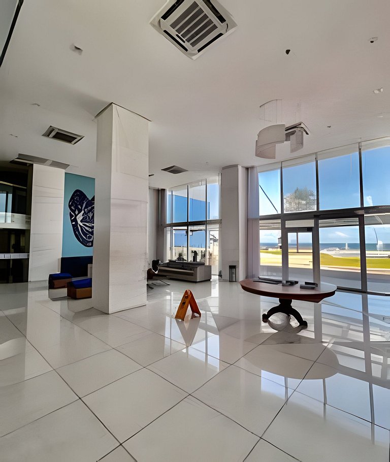 UNU 606 Armação: Frente/Vista Mar, Piscina, WiFi +