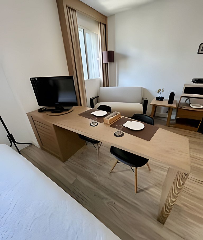 UNU 512 Jardins: Wifi, piscina +