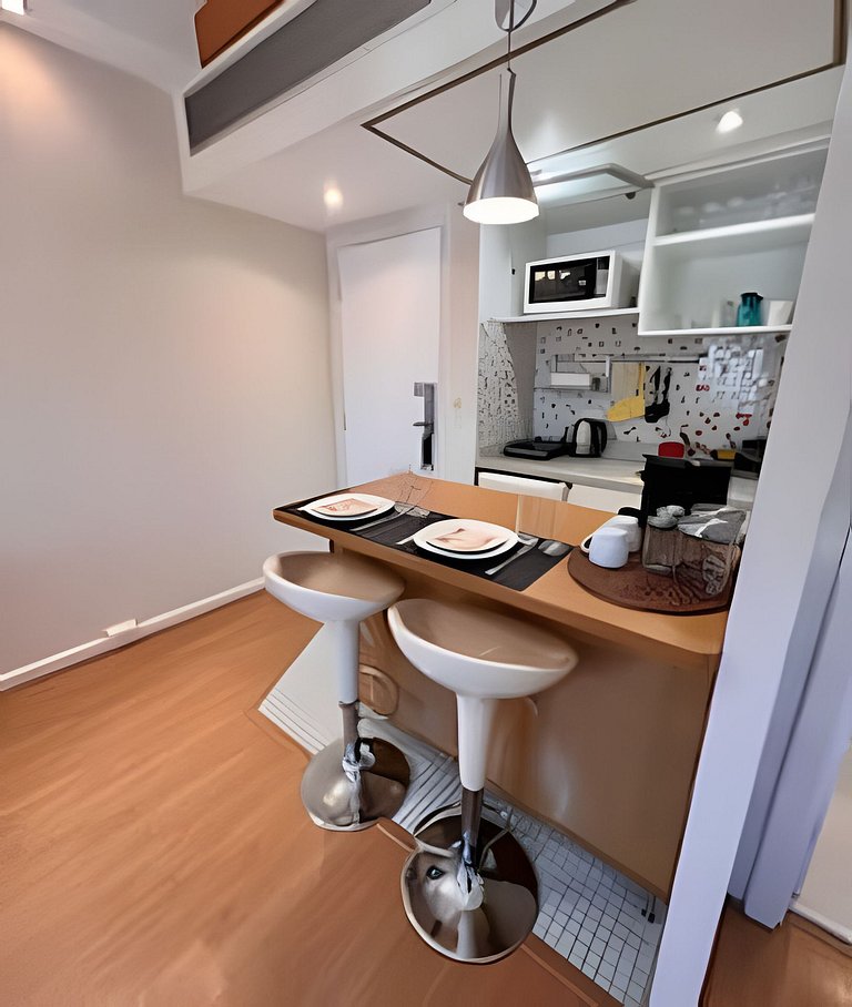 UNU 1503 Tatuapé: Wi-fi, camareira, piscina e+