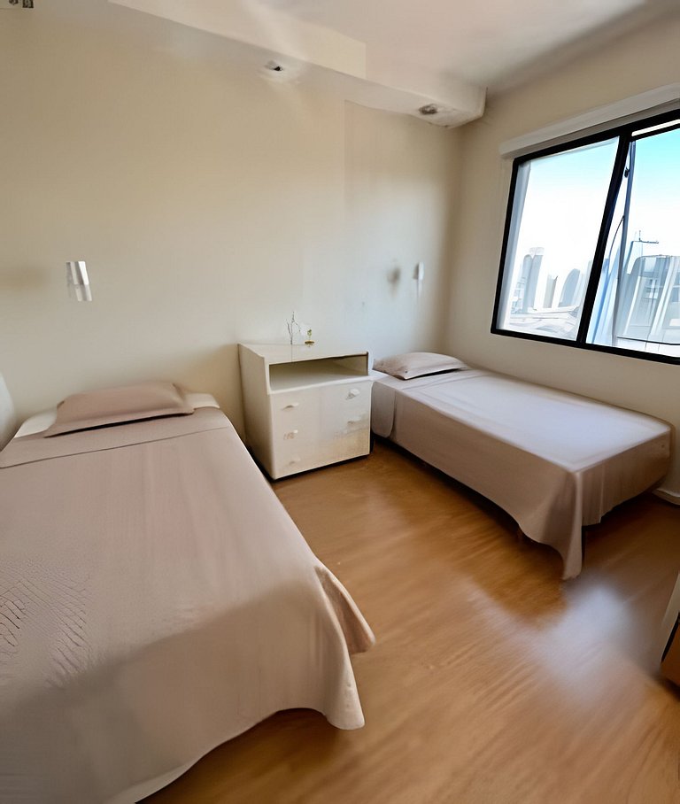 UNU 1503 Tatuapé: Wi-fi, camareira, piscina e+