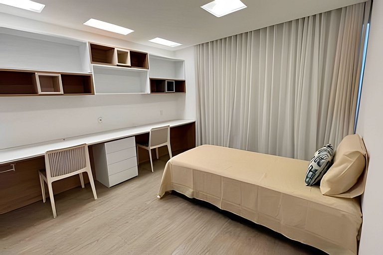 UNU 601 Armação: Frente/Vista Mar, Piscina, WiFi +