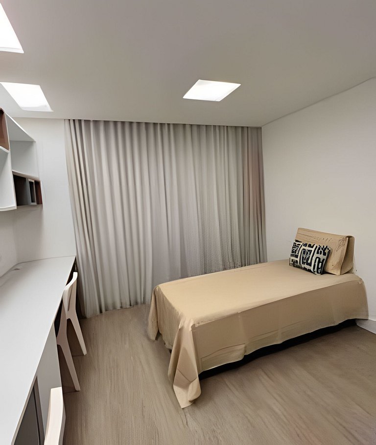 UNU 601 Armação: Frente/Vista Mar, Piscina, WiFi +