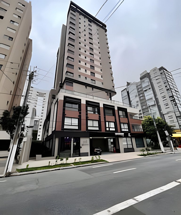 UNU 209 Shopping Ibirapuera: Wi-fi, Academia e +