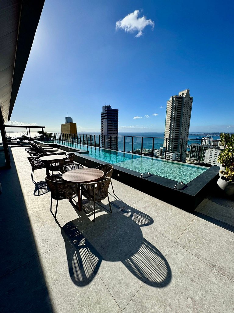 UNU 405 Loft Luxury Corredor da Vitória: piscina +