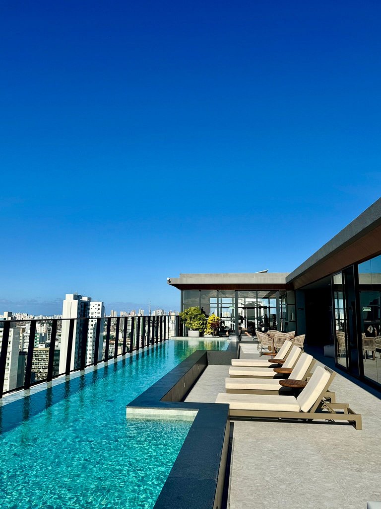 UNU 405 Loft Luxury Corredor da Vitória: piscina +