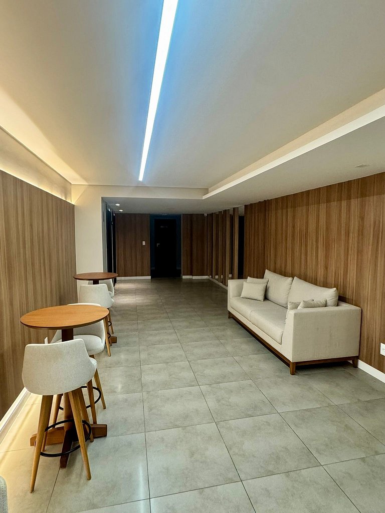UNU 602 Itapuã: piscina, academia, praia e+