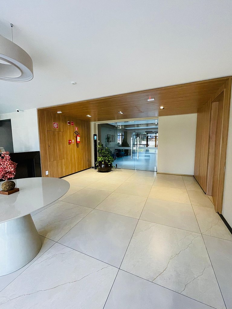 UNU 109 Smart C. Convenções: Piscina, academia e +