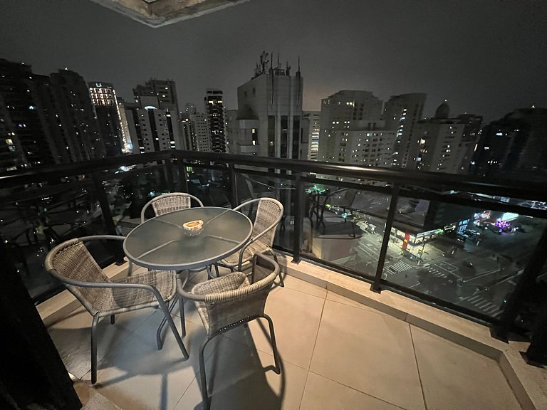 UNU Loft Ibirapuera: piscina, academia, e +.