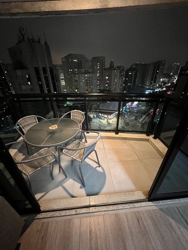 UNU Loft Ibirapuera: piscina, academia, e +.