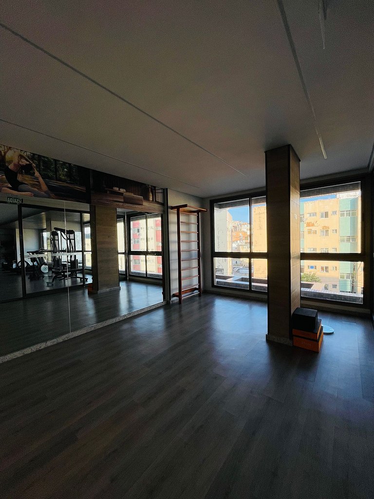 UNU 405 Rio Vermelho Conceito: piscina, academia +