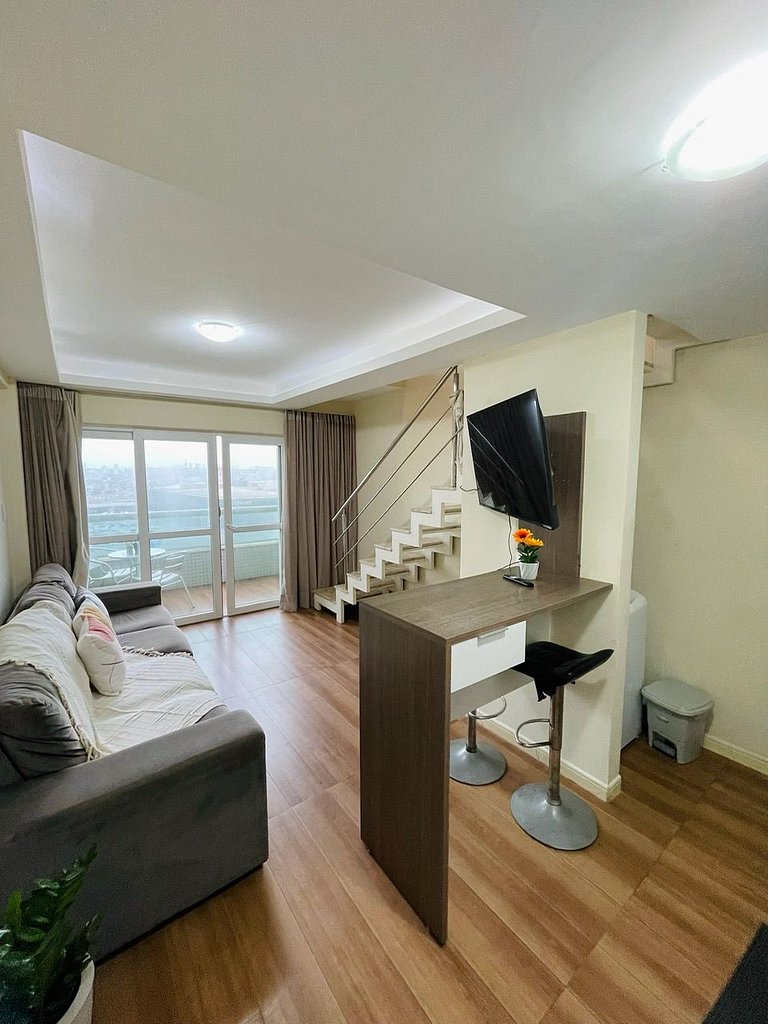UNU 703 Duplex: Vista mar, piscina, C. Convenções