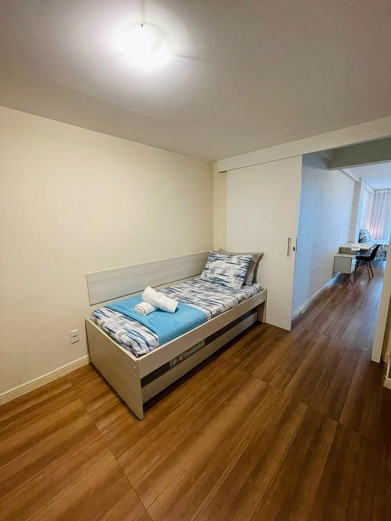 UNU 703 Duplex: Vista mar, piscina, C. Convenções
