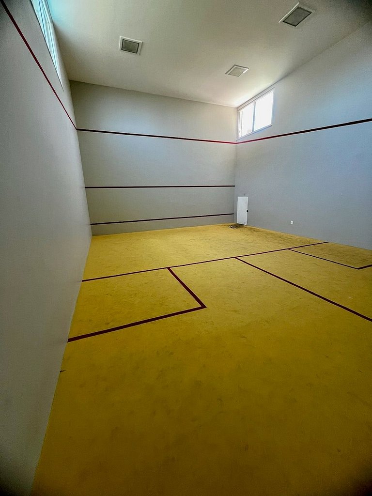 UNU Duplex Armação: piscina, em frente a praia e Centro Conv