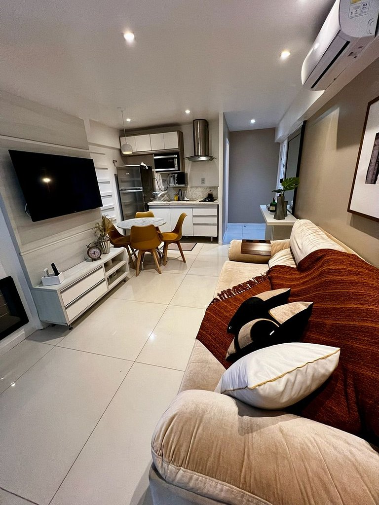 UNU 707 Duplex: Vista mar, piscina, C. Convenções