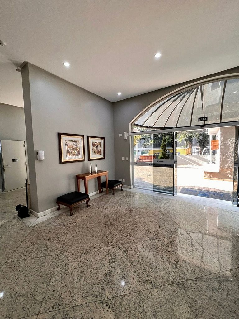 UNU Allianz: Piscina, Academia, Restaurante +