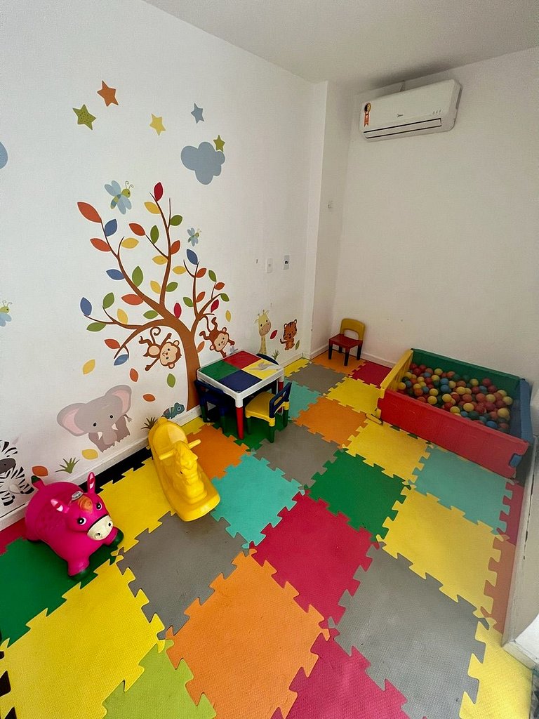 UNU 911 Garibaldi: piscina, academia, garagem +