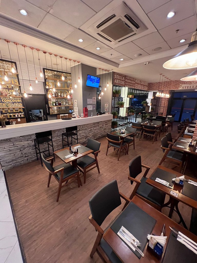 UNU 2001 Congonhas: Aeroporto, piscina, academia +