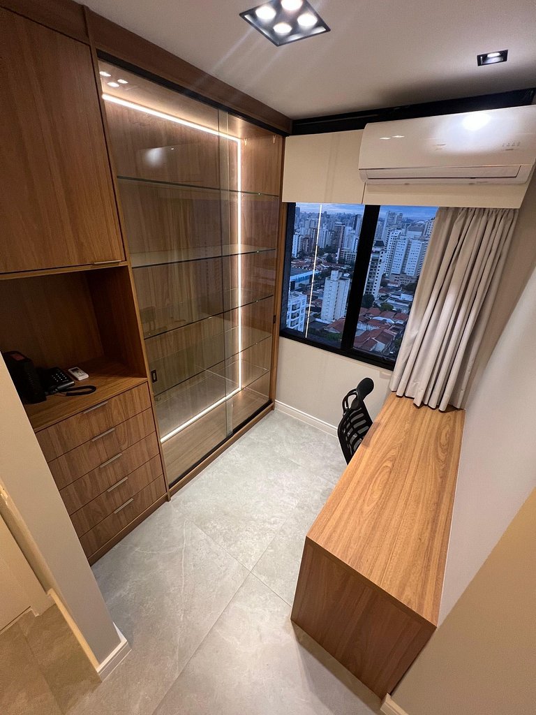 UNU 2001 Congonhas: Aeroporto, piscina, academia +