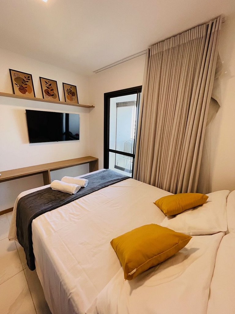 UNU 930 C. Convenções: Piscina, academia e +