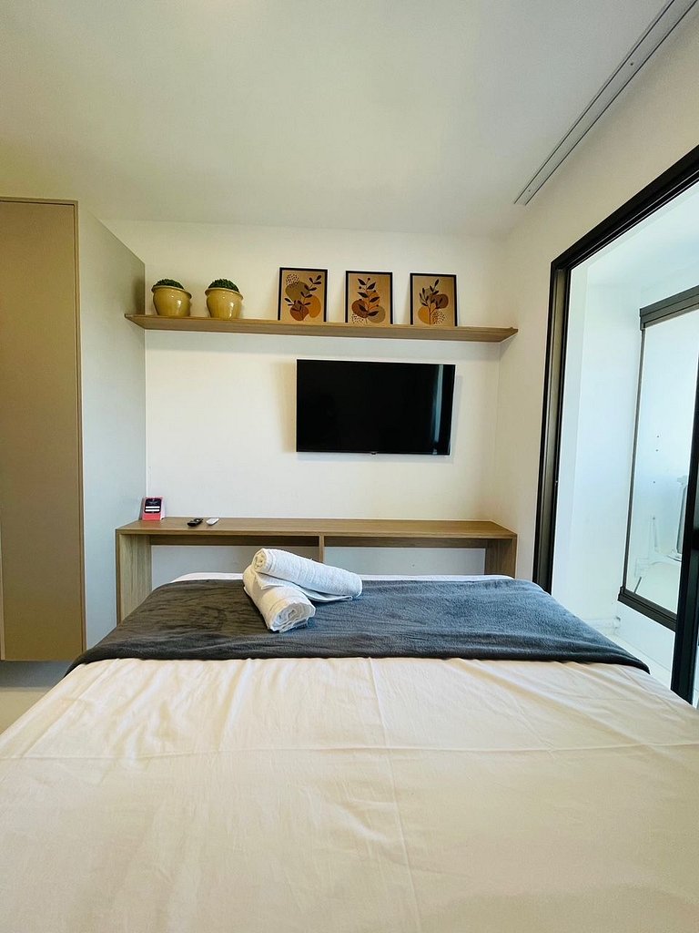 UNU 930 C. Convenções: Piscina, academia e +