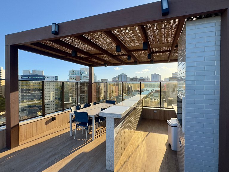 UNU 930 C. Convenções: Piscina, academia e +