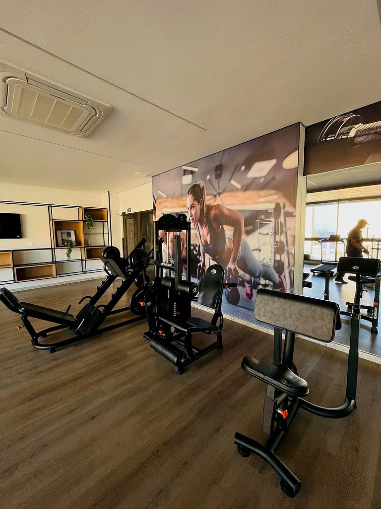 UNU 304 Rio Vermelho Conceito: piscina, academia +