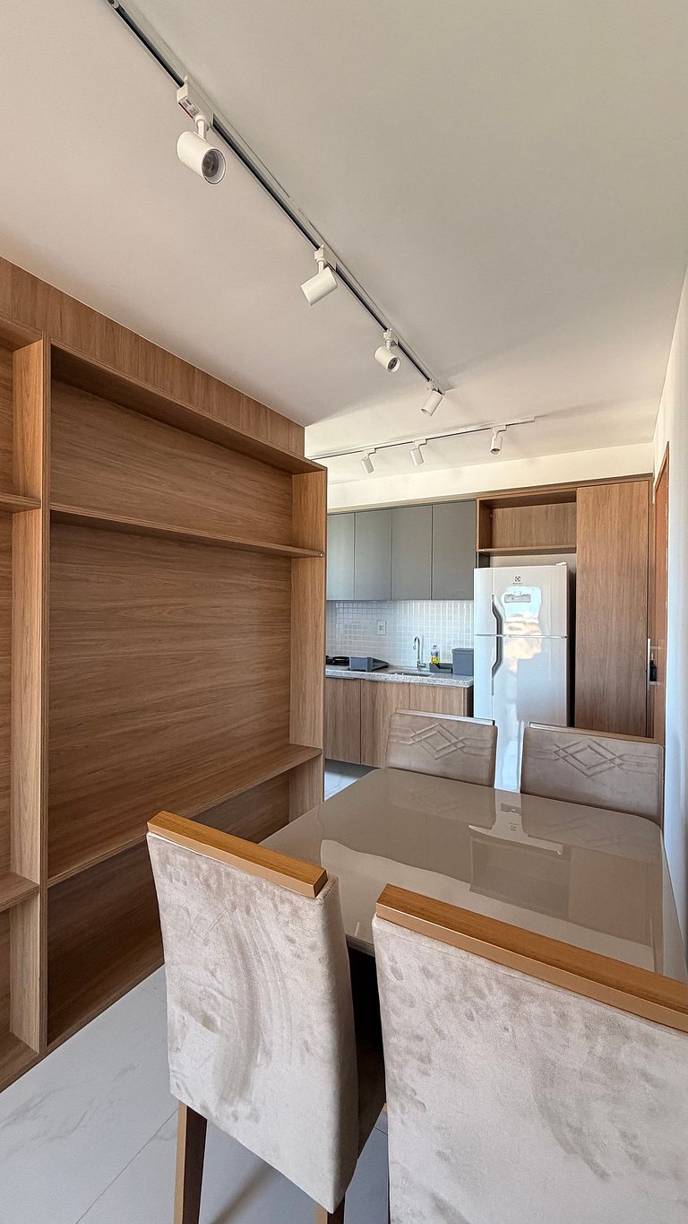 UNU 921 C. Convenções: Piscina, academia e +