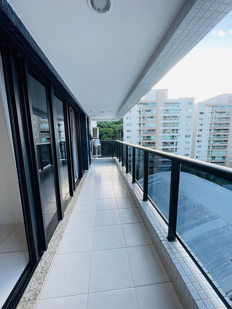 UNU 607 Barra Exclusive: piscina, academia, praia+