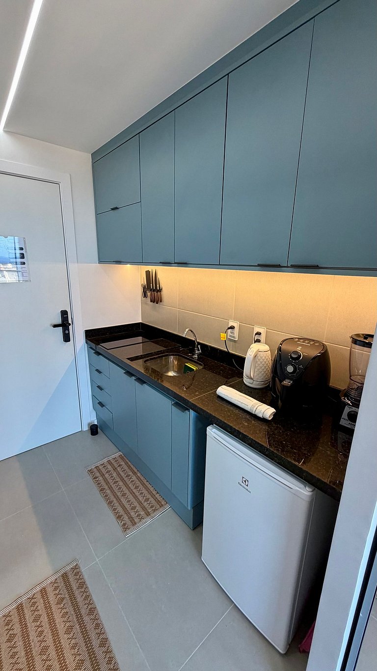 UNU 304 Rio Vermelho Conceito: piscina, academia +